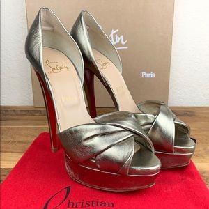 Louboutin Volpi 150 Napa Silk 39.5 Gold